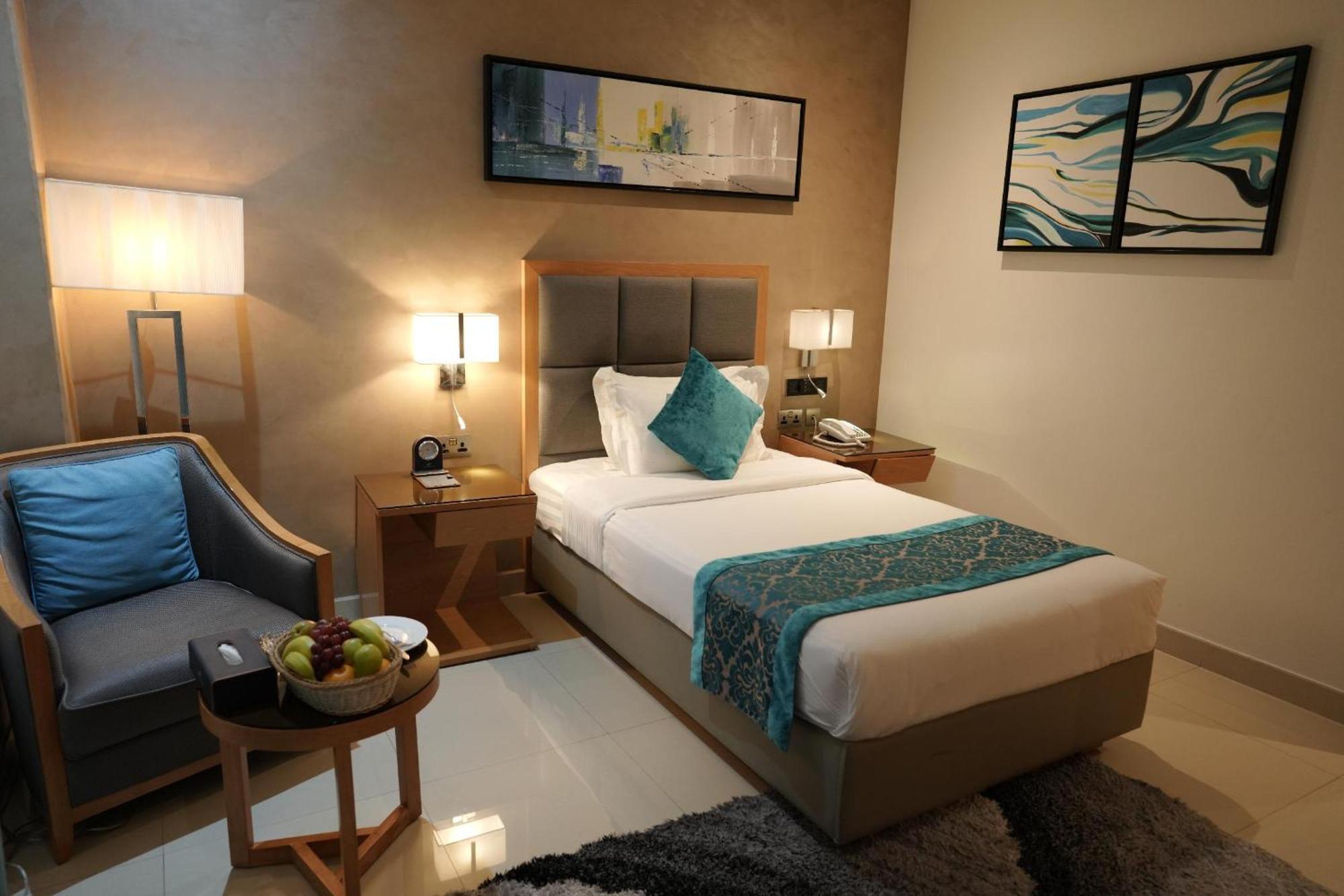 Meshal Hotel Manáma Kültér fotó