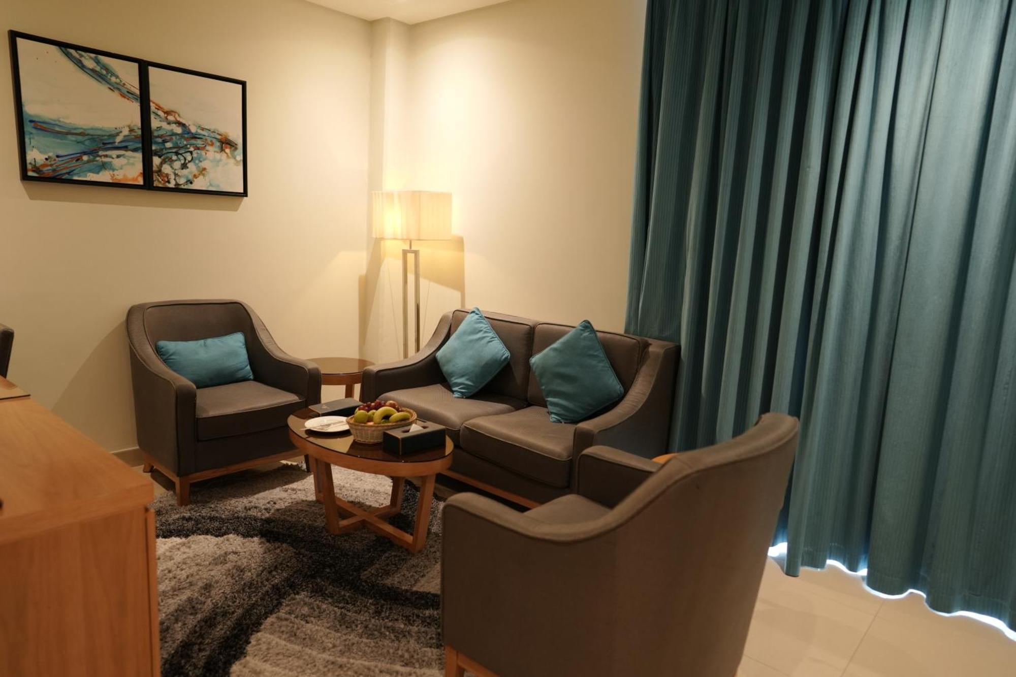 Meshal Hotel Manáma Kültér fotó