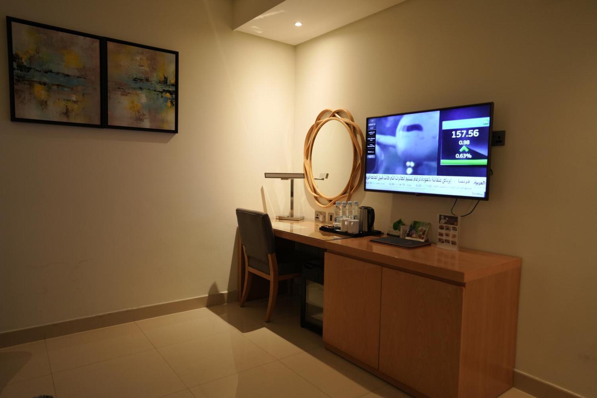 Meshal Hotel Manáma Kültér fotó
