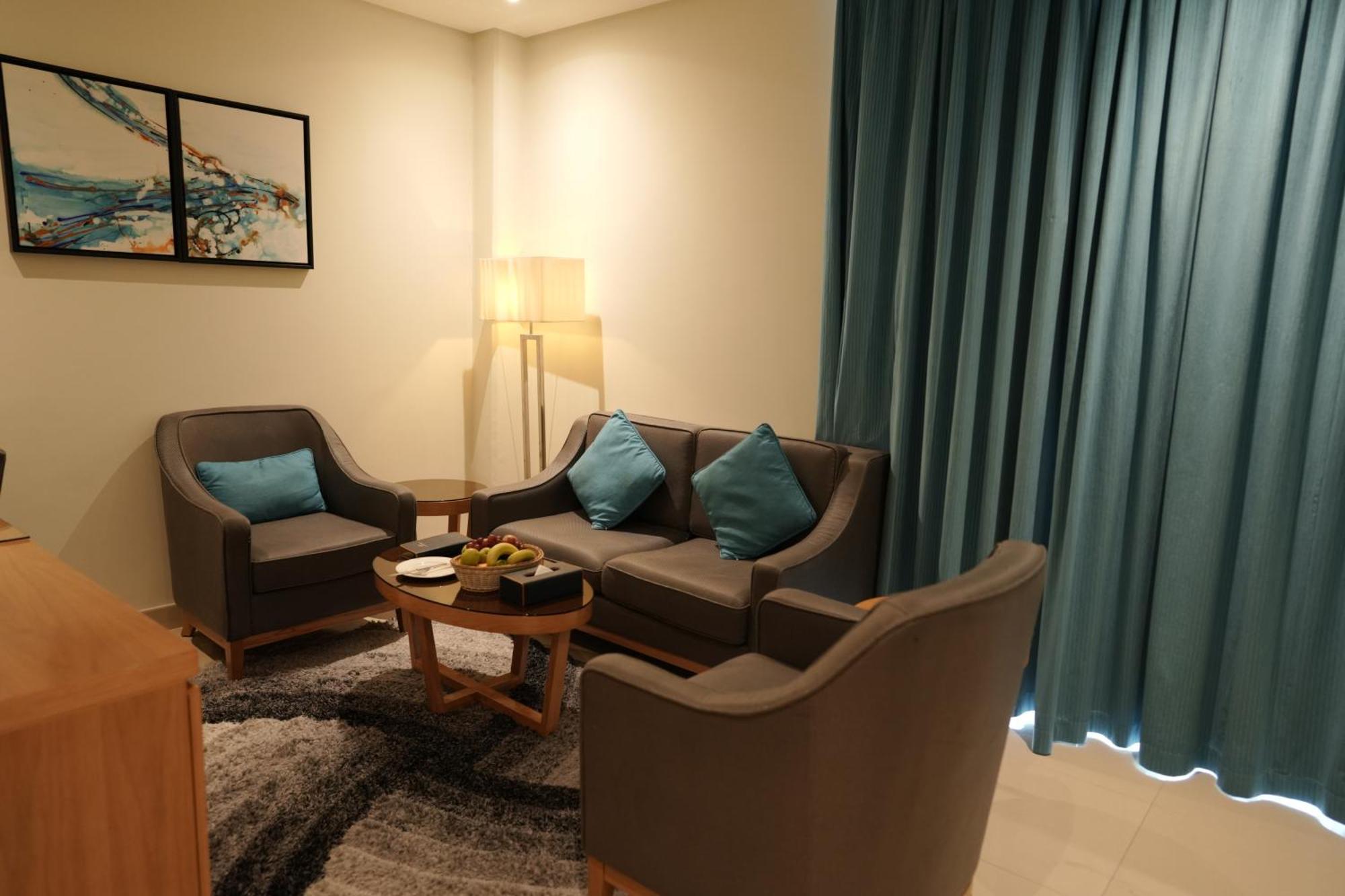 Meshal Hotel Manáma Kültér fotó