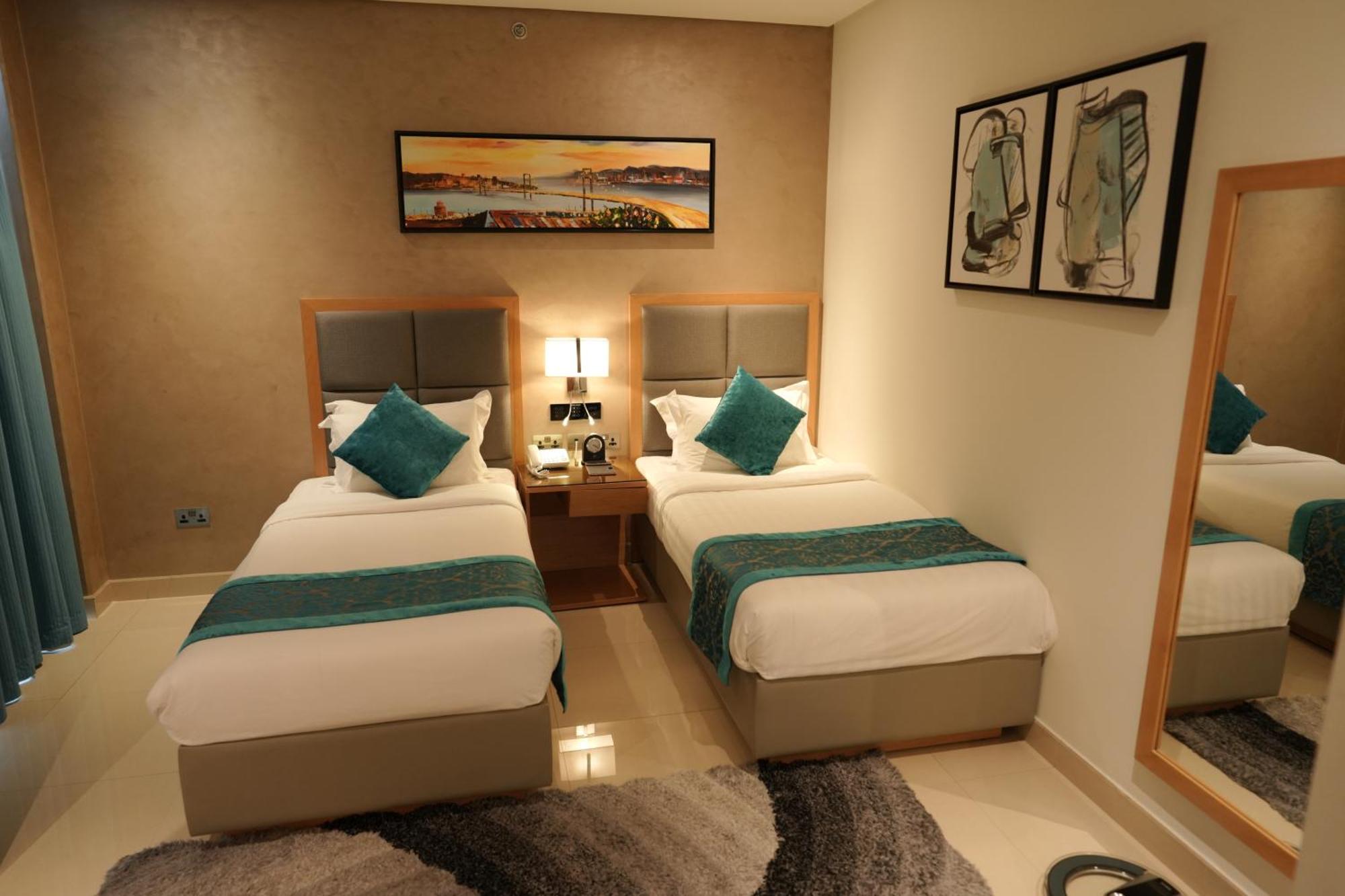 Meshal Hotel Manáma Kültér fotó