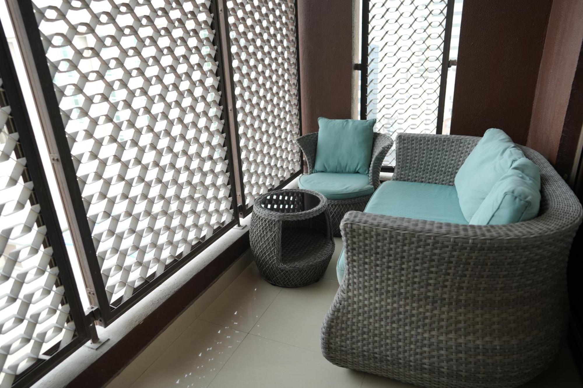 Meshal Hotel Manáma Kültér fotó