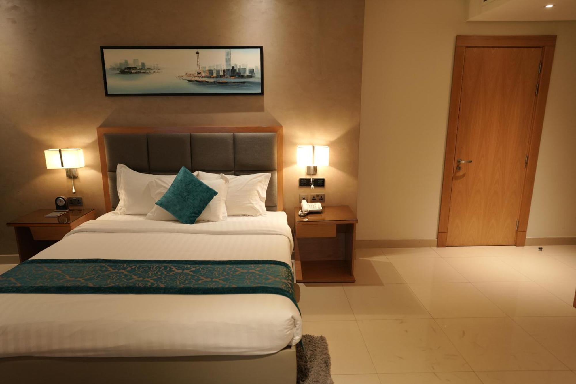 Meshal Hotel Manáma Kültér fotó