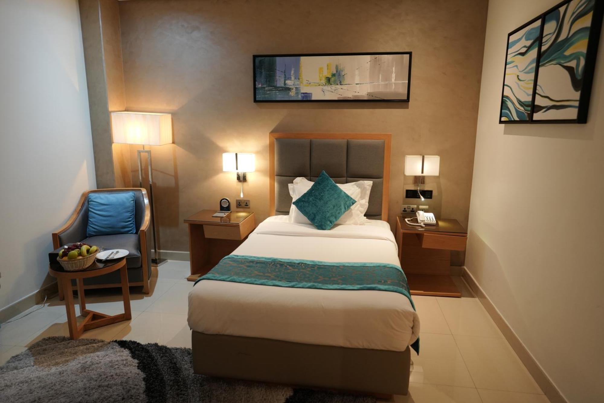 Meshal Hotel Manáma Kültér fotó