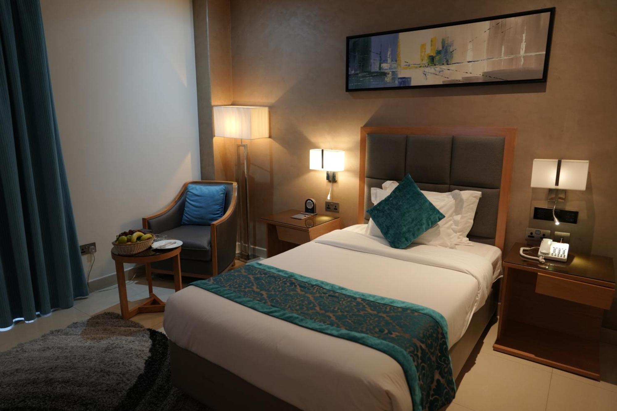 Meshal Hotel Manáma Kültér fotó