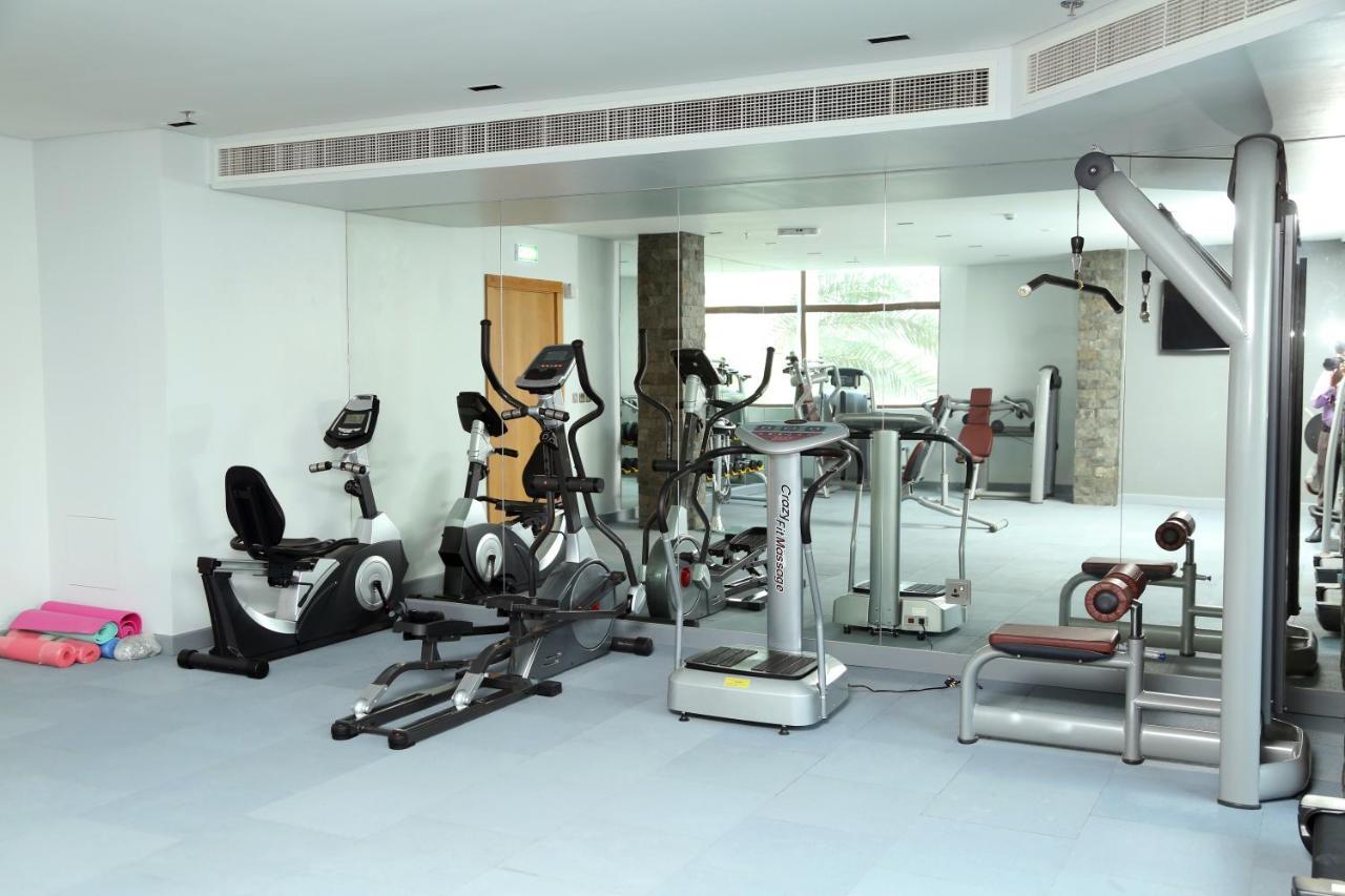 Meshal Hotel Manáma Kültér fotó