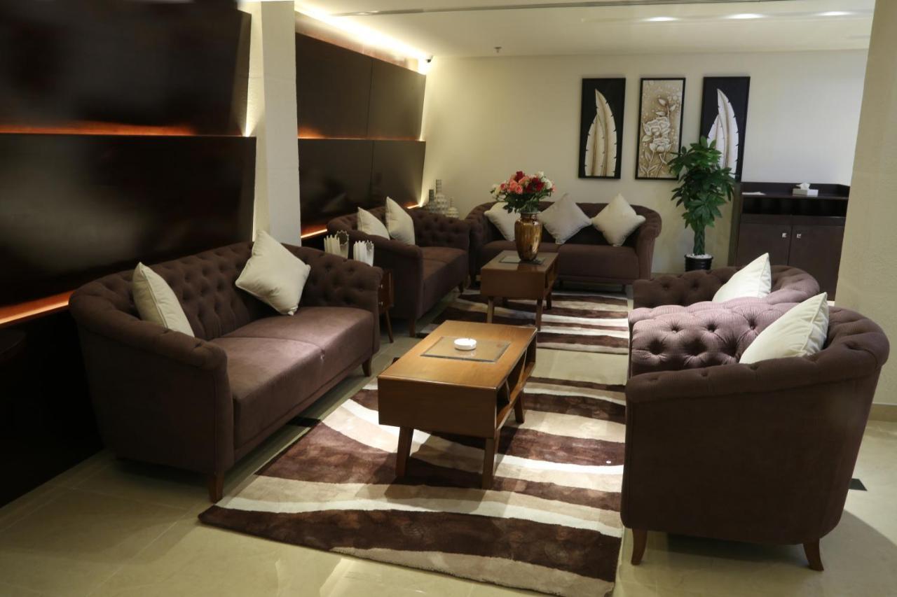 Meshal Hotel Manáma Kültér fotó