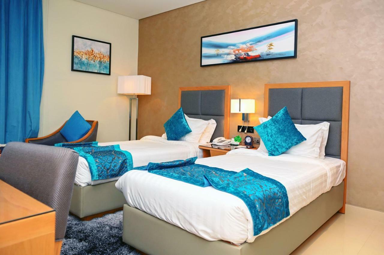 Meshal Hotel Manáma Kültér fotó